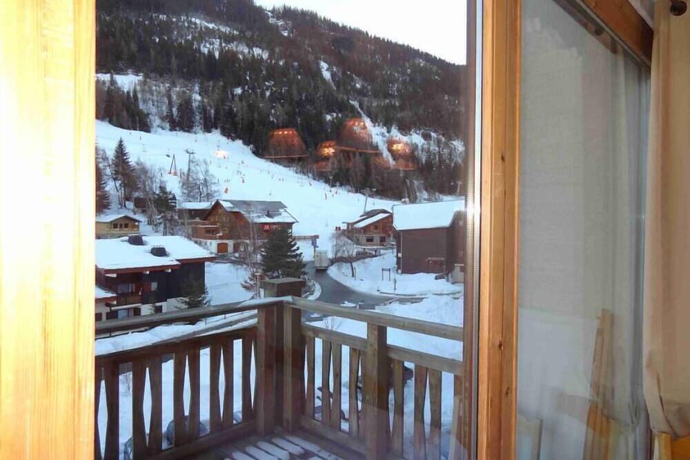 Appartement entier, Beau Duplex  2 Chambres  Gde Terrasse  Au  Coeur De La Norma : in La Norma, Villarodin-Bourget