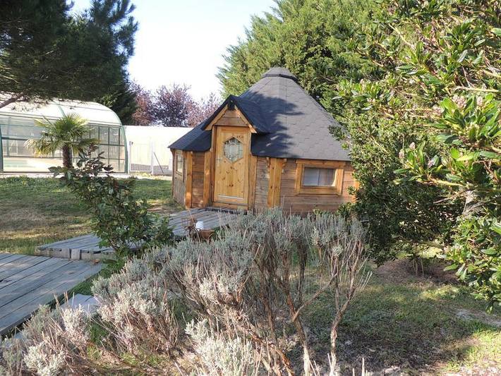 Chalet pour 2 personnes, avec piscine et sauna dans Allier - 3