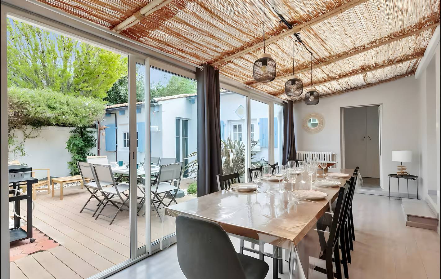 Casa de 3 dormitorios con patio - Centro y puerto a pie in La Rochelle, Región de La Rochelle