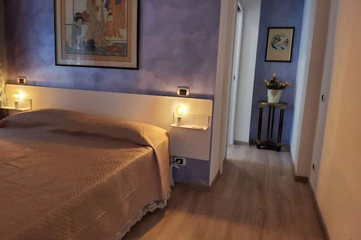 Ganze Wohnung, Courtyard view apartment (in B & B) has other rooms if desired in Ostia, Rom