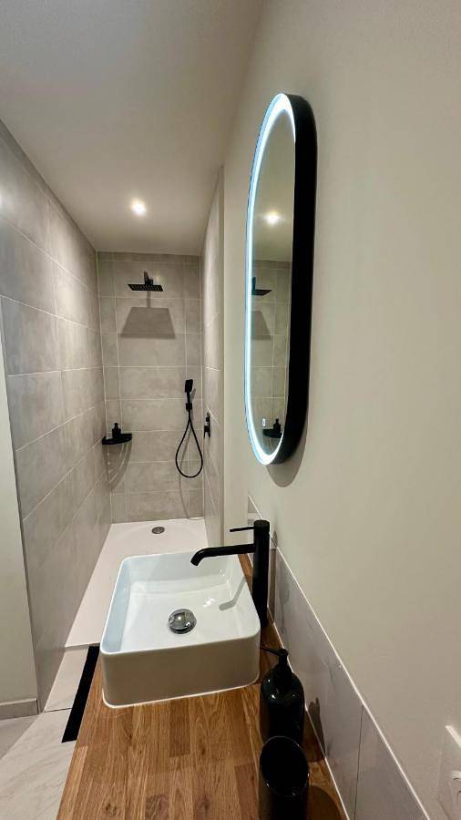 Location de vacances pour 6 personnes, avec terrasse et jardin à Bailleul - 2