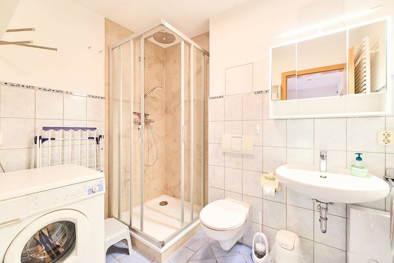 Ganze Wohnung, 18.2 F2 Weidenweg 18 b in Karlshagen, Usedomer Norden