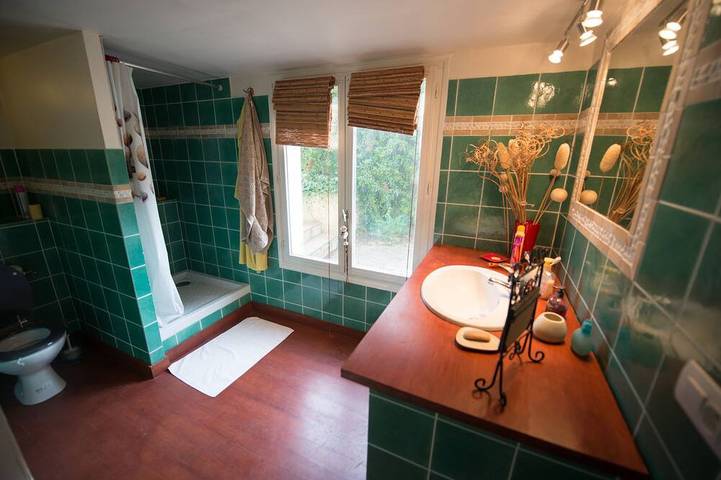 Gîte pour 4 personnes, avec jardin ainsi que piscine et terrasse à Pertuis - 4