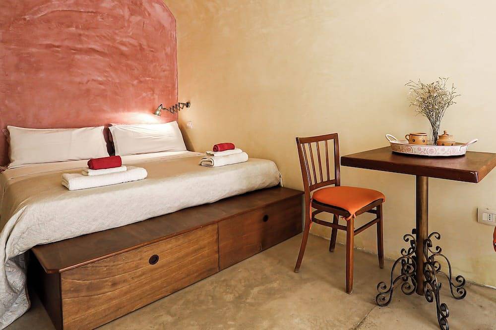 3 Bedroom Private vacation home in Parabita in Parabita, Gulf of Taranto