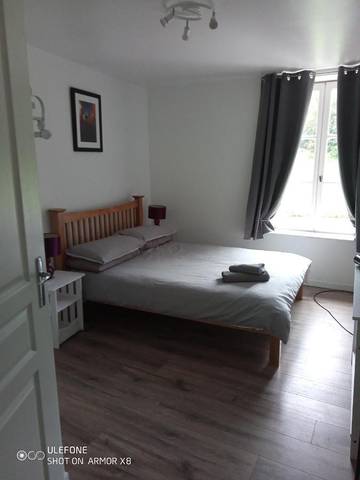 Gîte pour 7 personnes, avec vue et terrasse à Charroux