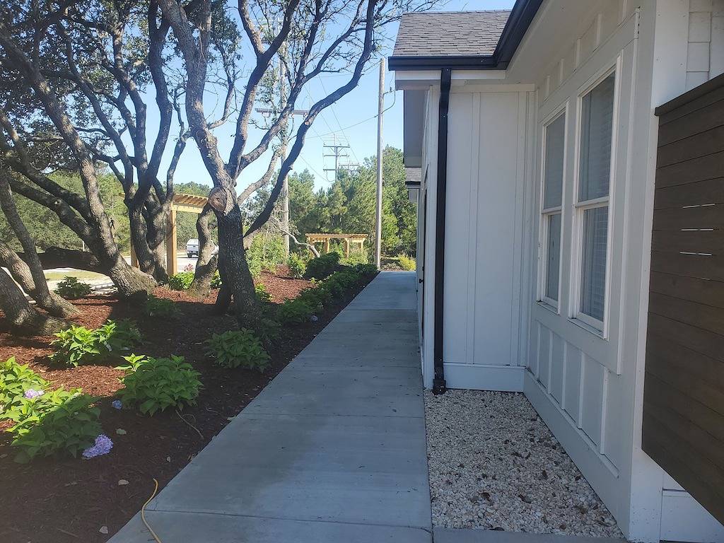 Ganze Wohnung, Walk to Corolla Village and the Beach! in Corolla, Currituck County