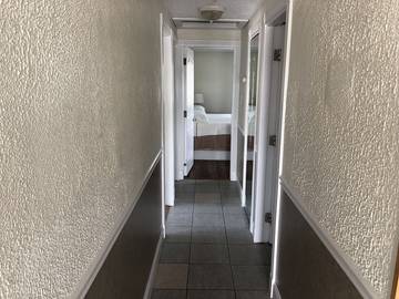 Vacation House for 12 Guests in Newport East, Rhode Island, Picture 1