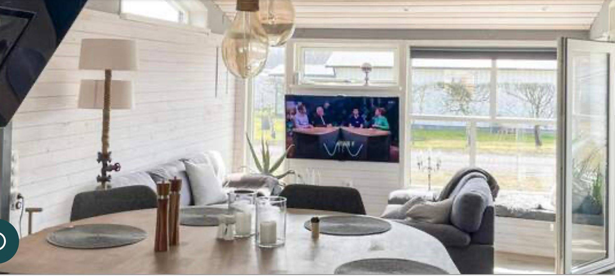 Zwei neugebaute Ferienhäuser mit Spa an der Westküste in Mellbystrand, Halland