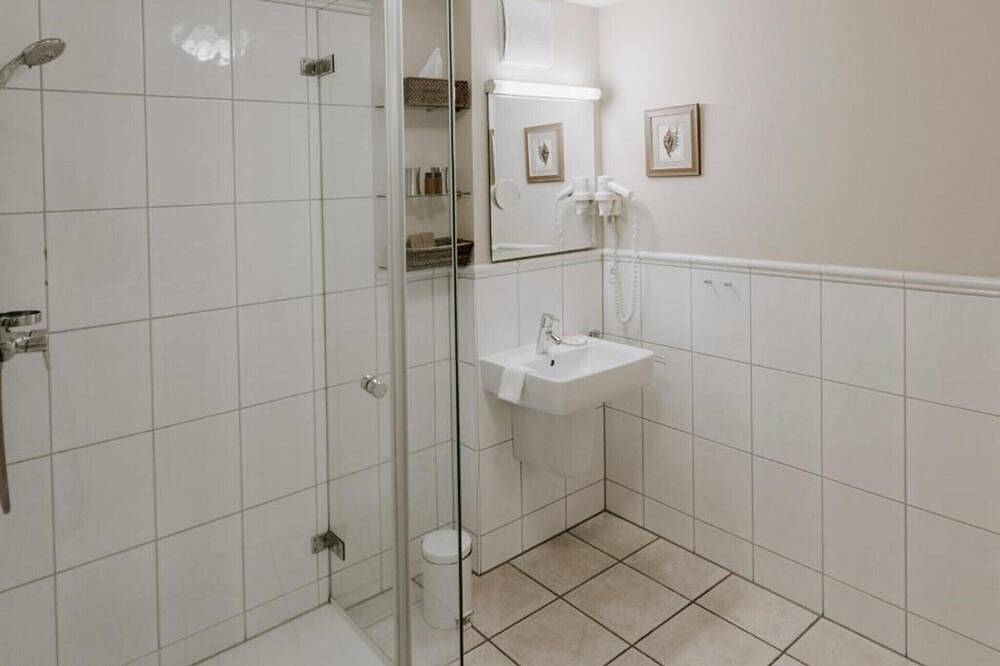 Ganze Wohnung, Heikendorf Doppelzimmer Landseite Ms Europa in Kieler Förde, Heikendorf