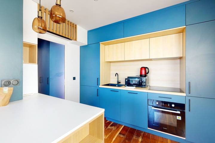 Ferienwohnung für 4 Personen, mit Balkon und Whirlpool sowie Terrasse in Annecy - 2