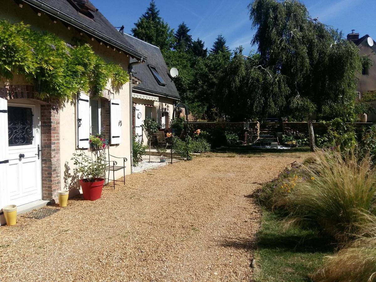 Family Double Room in Saint-Martin-de-Nigelles, Région de Chartres