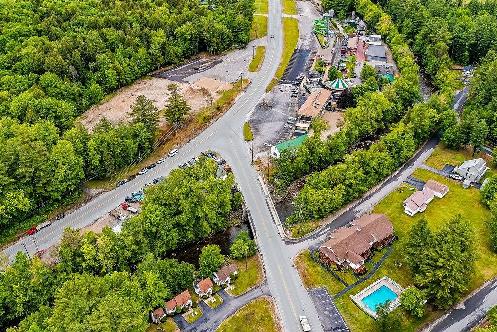 Mountain cottage with private chimnea, W/D, off-site amenities - great location in Lincoln (NH), Franconia Notch
