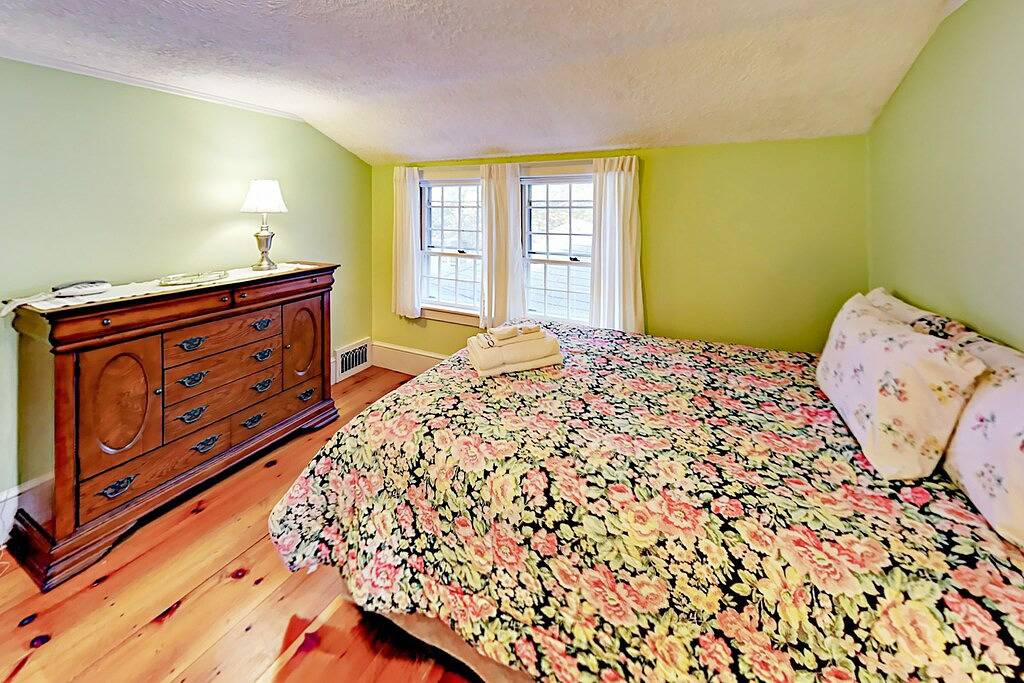 Coastal Retreat w/ Sunroom & Yard – Walk to Private Beach & Harwich Port in West Harwich, Harwich