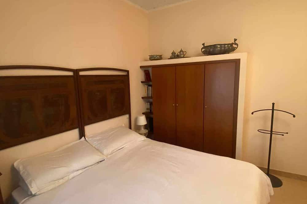 Ganze Wohnung, Dimora Belvedere - Rustico mit Seeblick, Wifi in Costermano, Gardasee-Berge