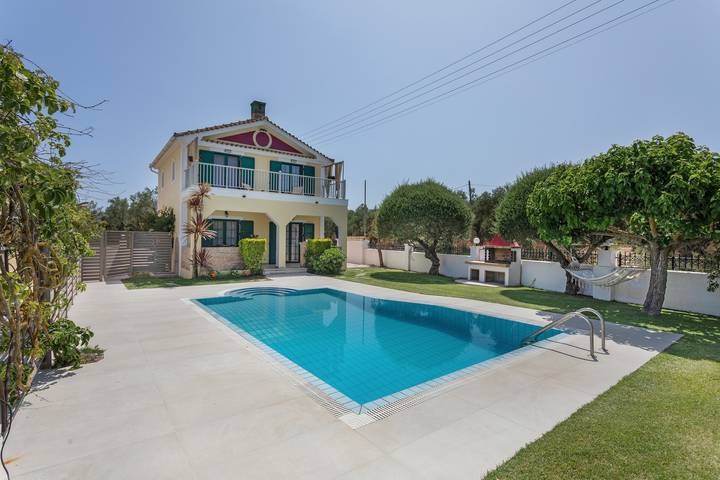 Villa 'Anogia 2' met Uitzicht op de Bergen, Wifi en Airconditioning in Pantokratoras, Zakynthos