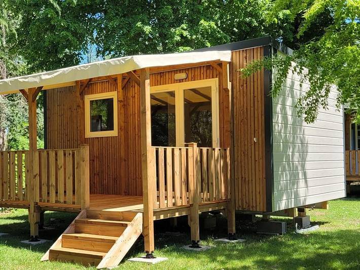 Studio entier, Camping Portes d'Ariège - Studio 2 personnes - Studiotel premium in Pamiers, Ariège