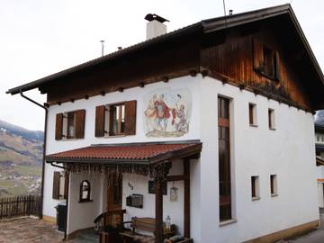 Ferienwohnung für 4 Personen, mit Balkon in Fließ