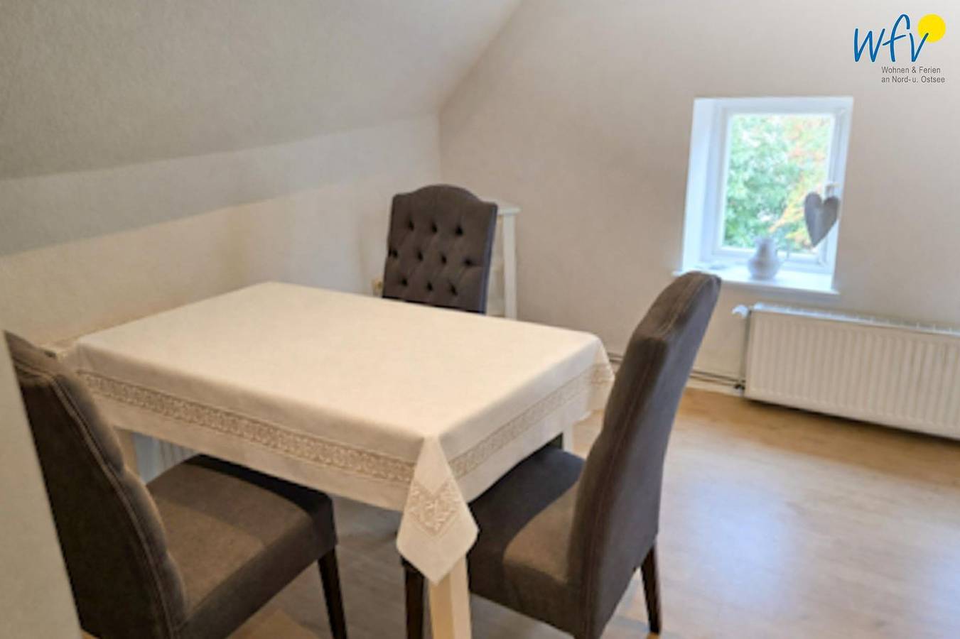 Apartamento entero, Haus Lüttje Nest Ferienwohnung 1 auf Langeoog mit Terrasse für 2 Personen in Langeoog