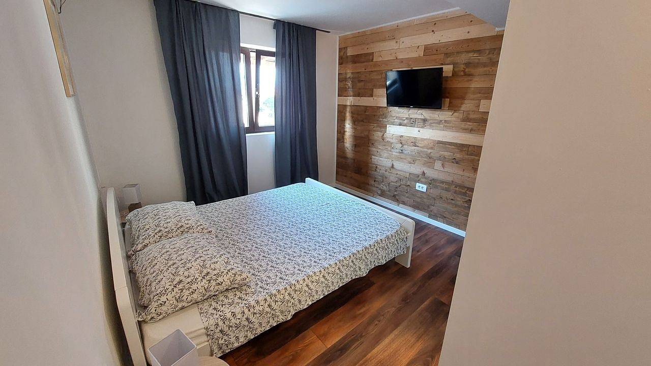 Ganze Ferienwohnung, Ferienwohnung für 6 Personen (50 m²) in Jelsa in Jelsa, Hvar
