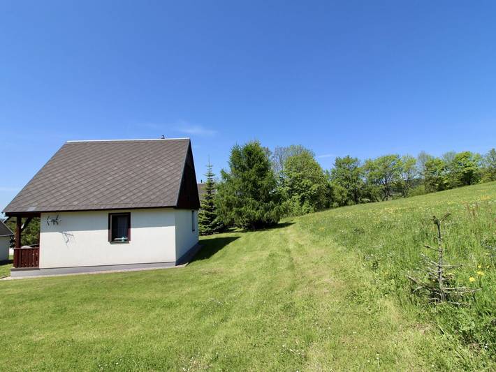 Ferienhaus für 6 Personen, mit Terrasse und Garten sowie Pool in Tschechien - 4