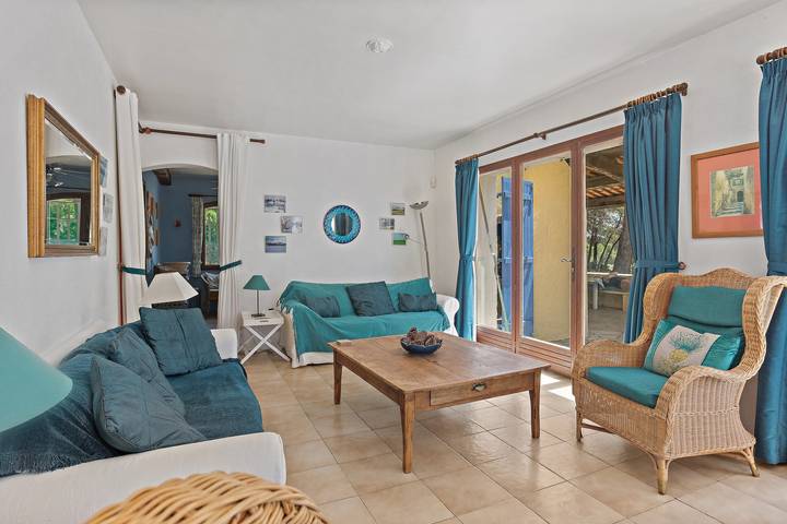 Location de vacances pour 10 personnes, avec jardin à Tourtour - 2