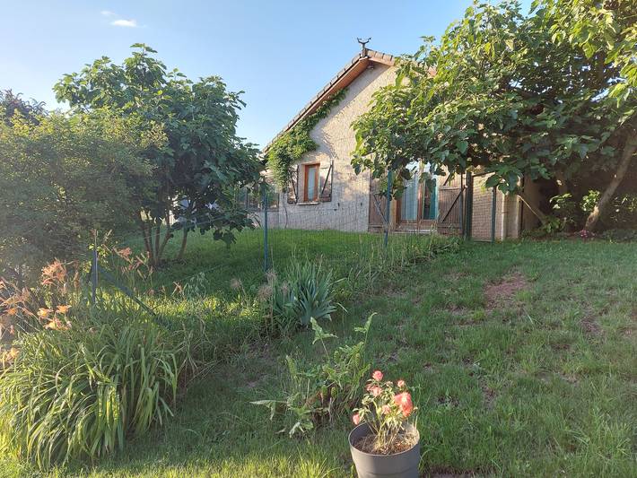 Gîte pour 4 personnes, avec Terrasse et Jardin