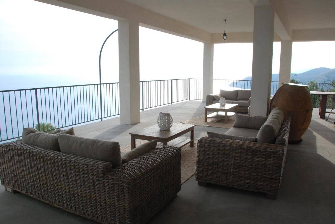 Santo Mercurio Country House in Pisciotta, Cilento Coast