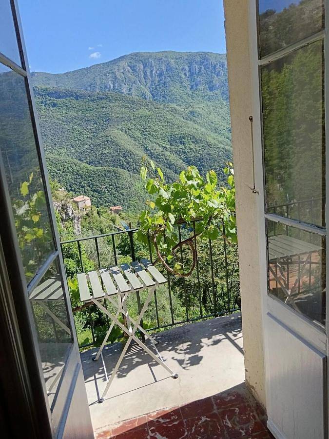 Gîte pour 4 personnes, avec Balcon dans Sigale