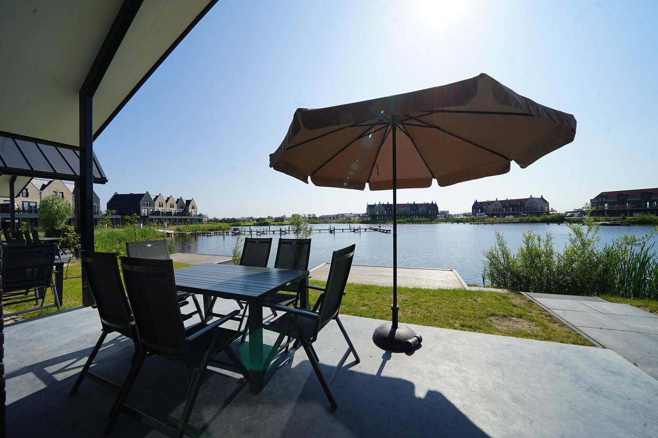 Europarcs De Ijssel Eilanden — Meervilla 10 in Kampen, Lake Veluwe