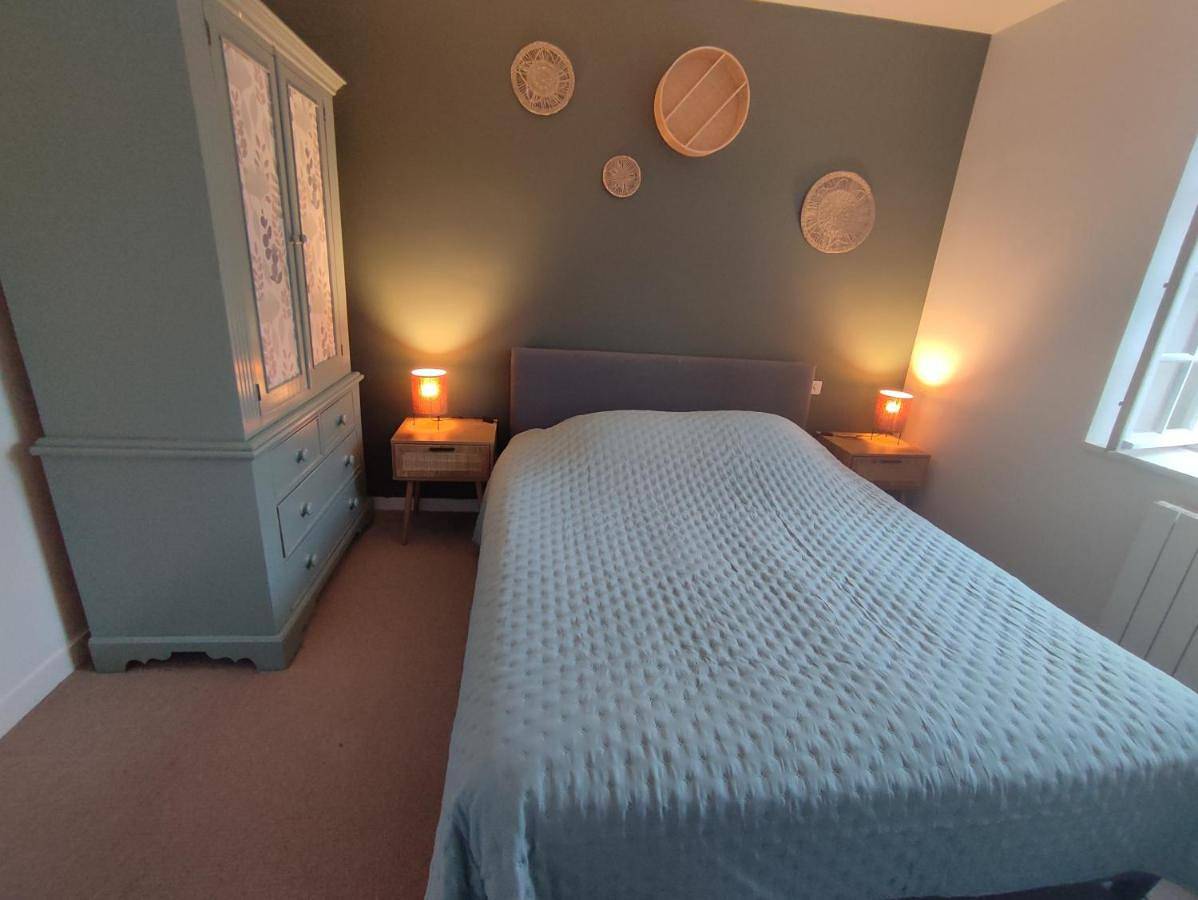 Appartement entier, One-Bedroom Apartment in Josselin, Région de Pontivy