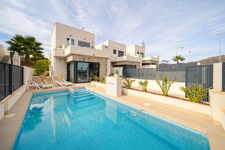 Chalet para 6 personas, con Terraza y Jardín en Levante Almeriense