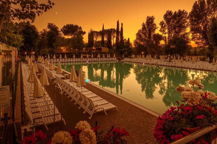 Hotel für 2 Personen, mit Pool und Garten sowie Kinderpool in Monzambano - 2