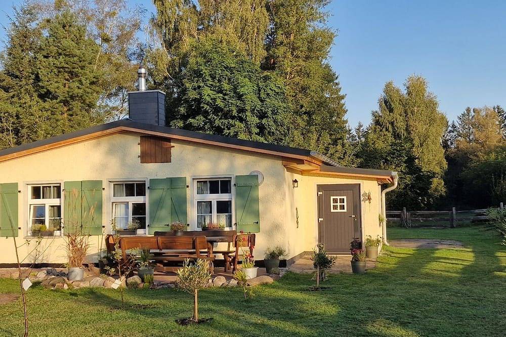 Cottage, Kamin, Sauna, Waldrand, Hunde erlaubt in Hintersee (Mecklenburg-Vorpommern), Vorpommern Greifswald