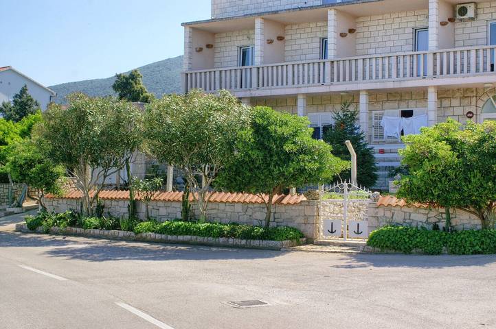 Ganze Wohnung, 1-Zimmer-Ferienwohnung am Strand Kneza (Korcula) A-167-a in Račišće (Dalmatien), Korcula
