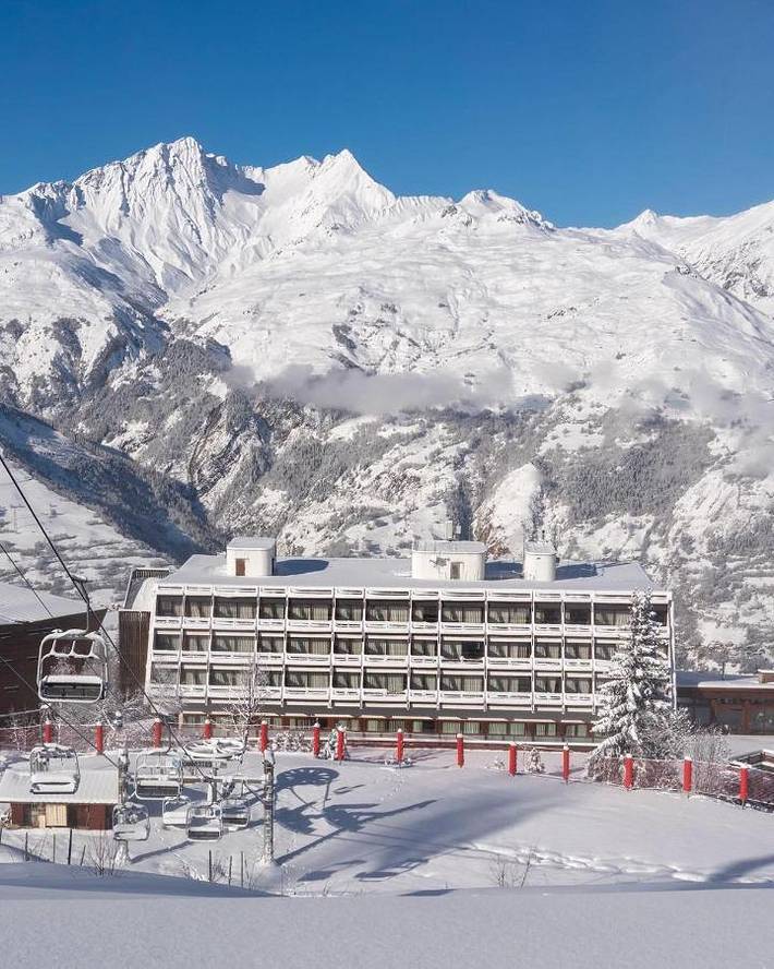 Hôtel pour 2 personnes, avec vue ainsi que sauna et terrasse, animaux acceptés dans Arc 1600 - 2