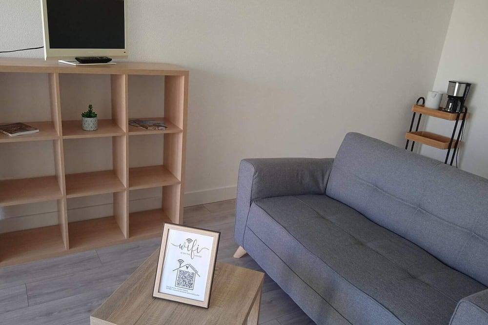 Appartement entier, \"Gîte de l'aigue-marine\" in Saint-Michel-en-l'Herm, Fontenay-le-Comte