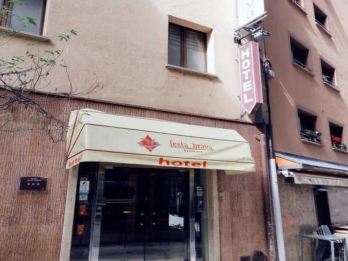 Hotel for 1 people - 1
