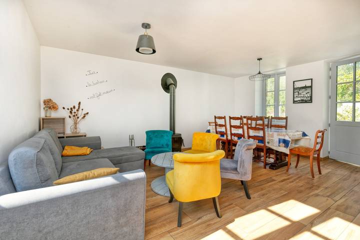 Gîte Chaumière De La Butte, Jardin Privé et Wi-Fi in Marais de la Grande Brière, Saint-Joachim