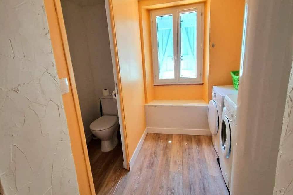 Cottage in the heart of the Gaillac vineyards and bastides in Saint-Beauzile, Région d'Albi