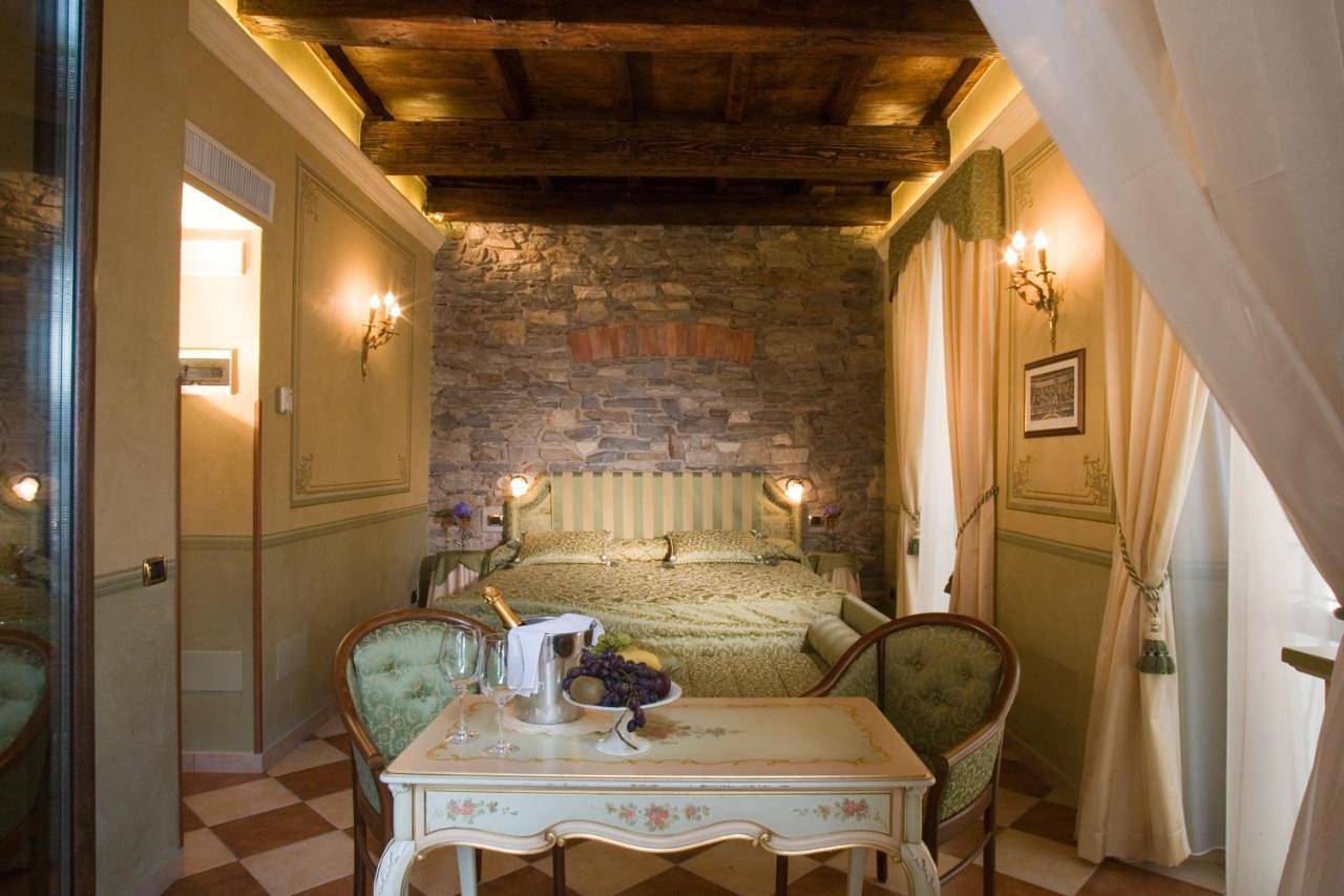 Hotel Leon D'Oro in Orta San Giulio, Lac d'Orta