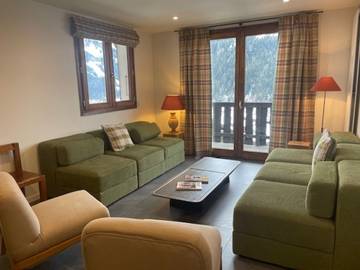 Gîte pour 8 personnes, avec balcon dans Office De Tourisme De Chatel