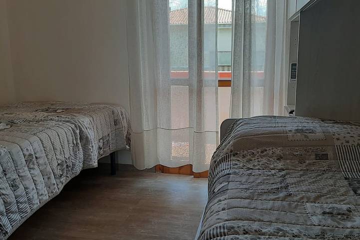 Ferienhaus für 8 Personen, mit Balkon und Garten in Vada - 4