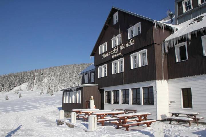 Dom gościnny dla 6 osób, z ogród, zwierzęta dozwolone w Szpindlerowy Młyn