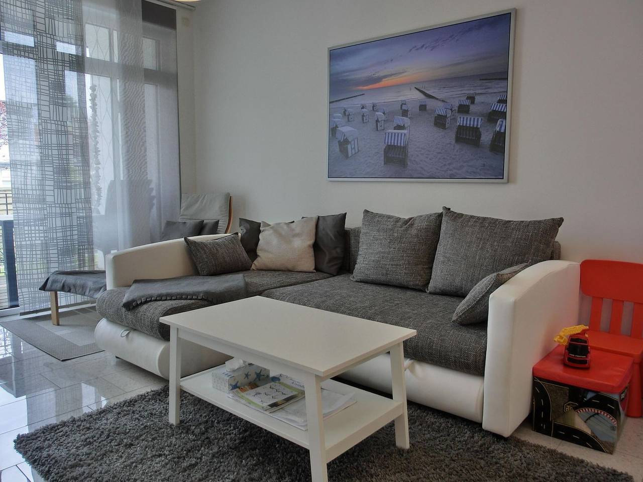 Apartamento entero, 2-Zimmer-Ferienwohnung (ca.60 m²) für 2 Pers. mit Tiefgarage in Graal-Müritz, Rostock y sus alrededores