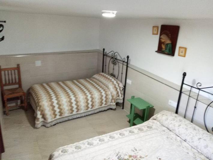 Casa rural para 6 personas, con piscina además de jardín y jacuzzi, Se admiten mascotas en Provincia de Jaén - 3