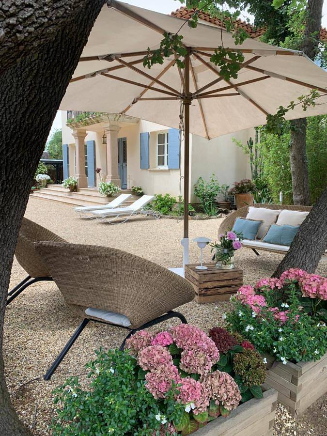 Chambre d’hôte pour 2 personnes, avec Terrasse et Jardin ainsi que Piscine et Vue à Six-Fours-les-Plages