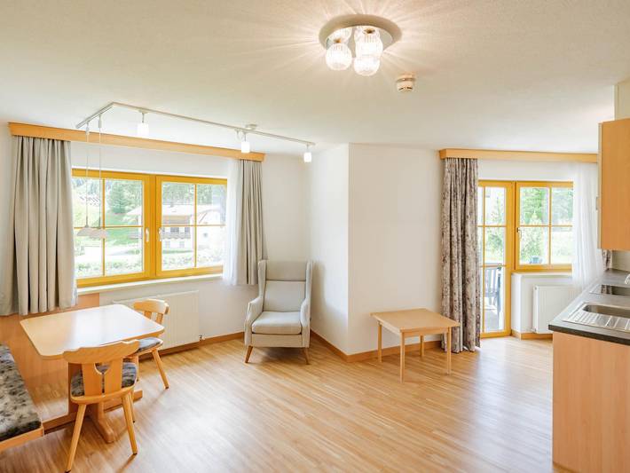 Gîte pour 5 personnes, avec sauna et balcon, adapté aux familles à Galtür - 4