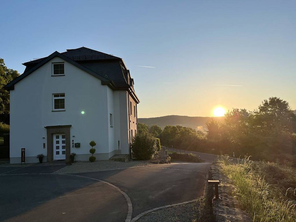 Ganze Wohnung, Glamping Wellness Lounge in Bollendorf, Eifelkreis Bitburg-Prüm