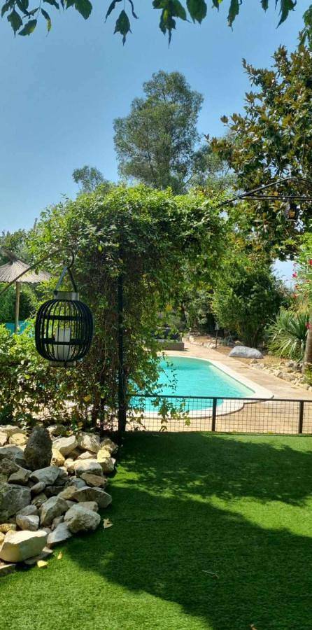 Maison de vacances pour 6 personnes, avec piscine et jardin