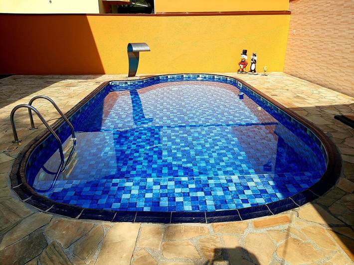 Casas e apartamentos de temporada para 12 pessoas, com balcão em Caraguatatuba